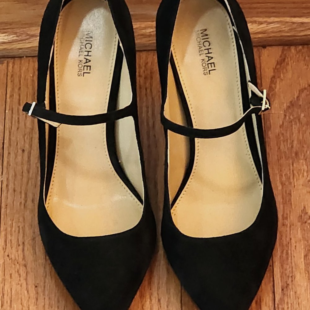 NWOT - Size 8 - Michael Kors Claire Flex Mary Jane Suede